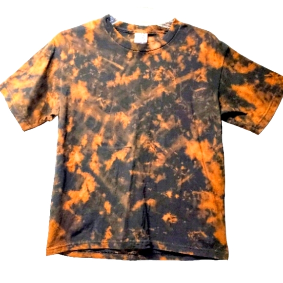 Reverse Tie-dye tee - Picture 1 of 3